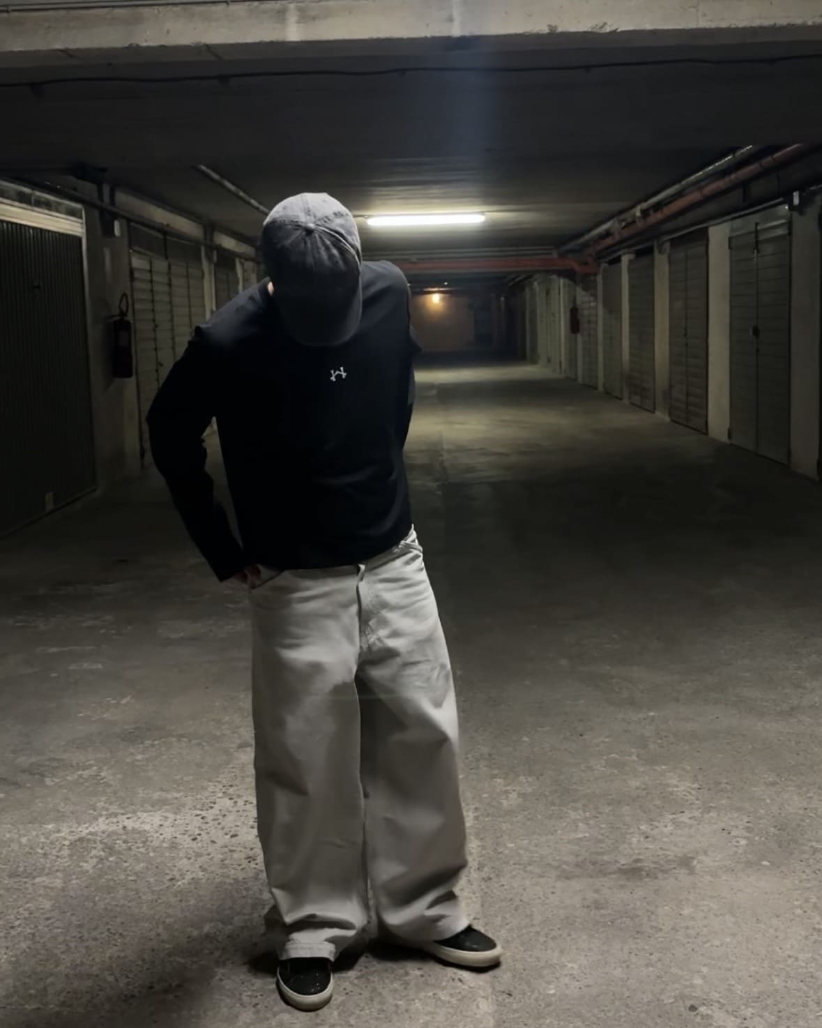 NOCTURNA CROPPED LONGSLEEVE BLACK & WHITE