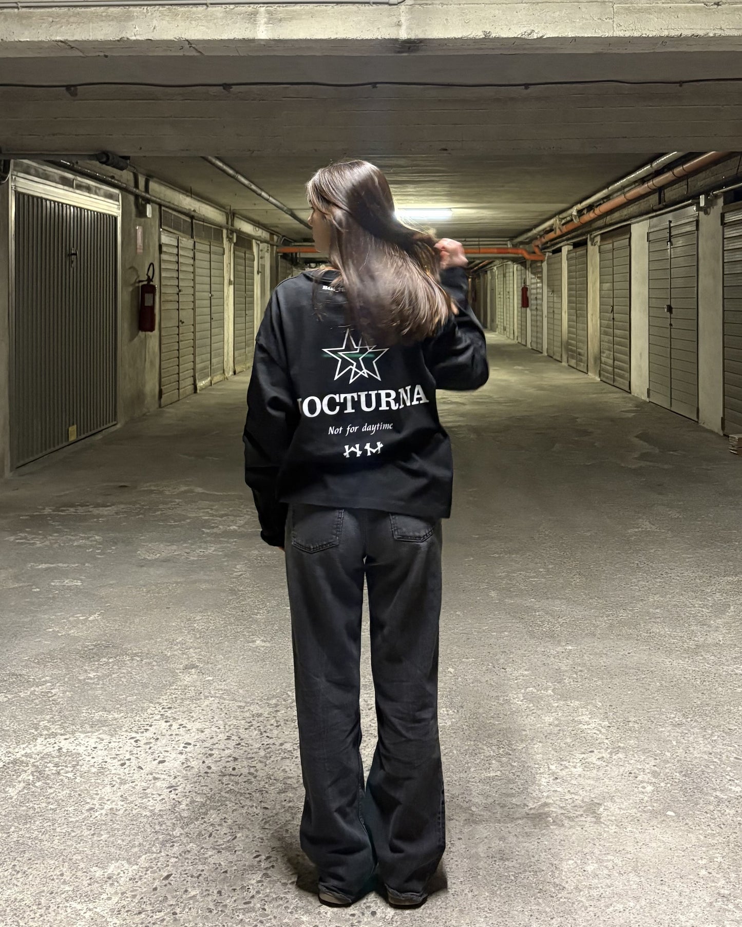 NOCTURNA CROPPED LONGSLEEVE BLACK & WHITE