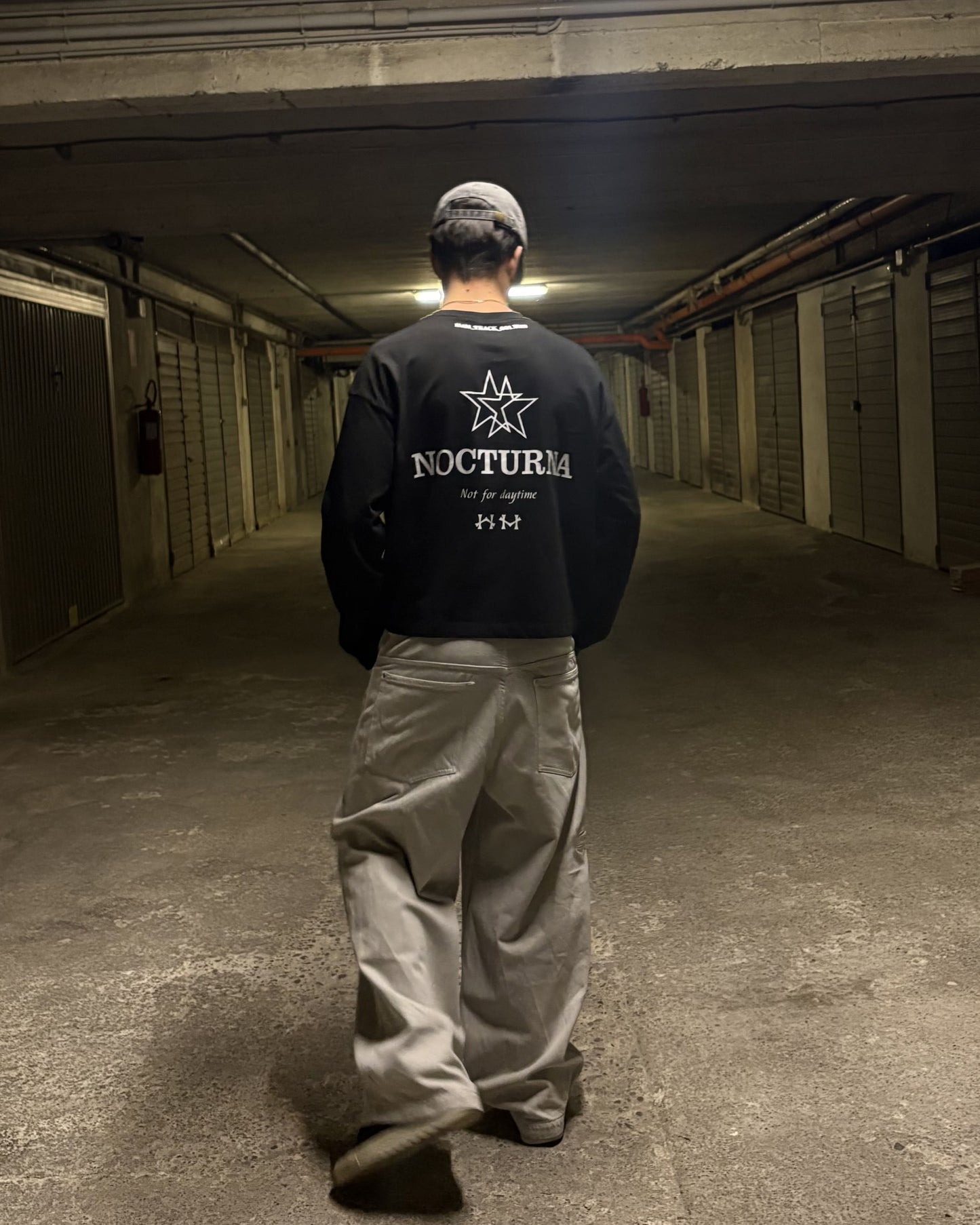 NOCTURNA CROPPED LONGSLEEVE BLACK & WHITE